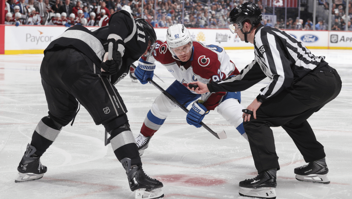 Avalanche Host Kings in Game 1 of Western Conference First Round