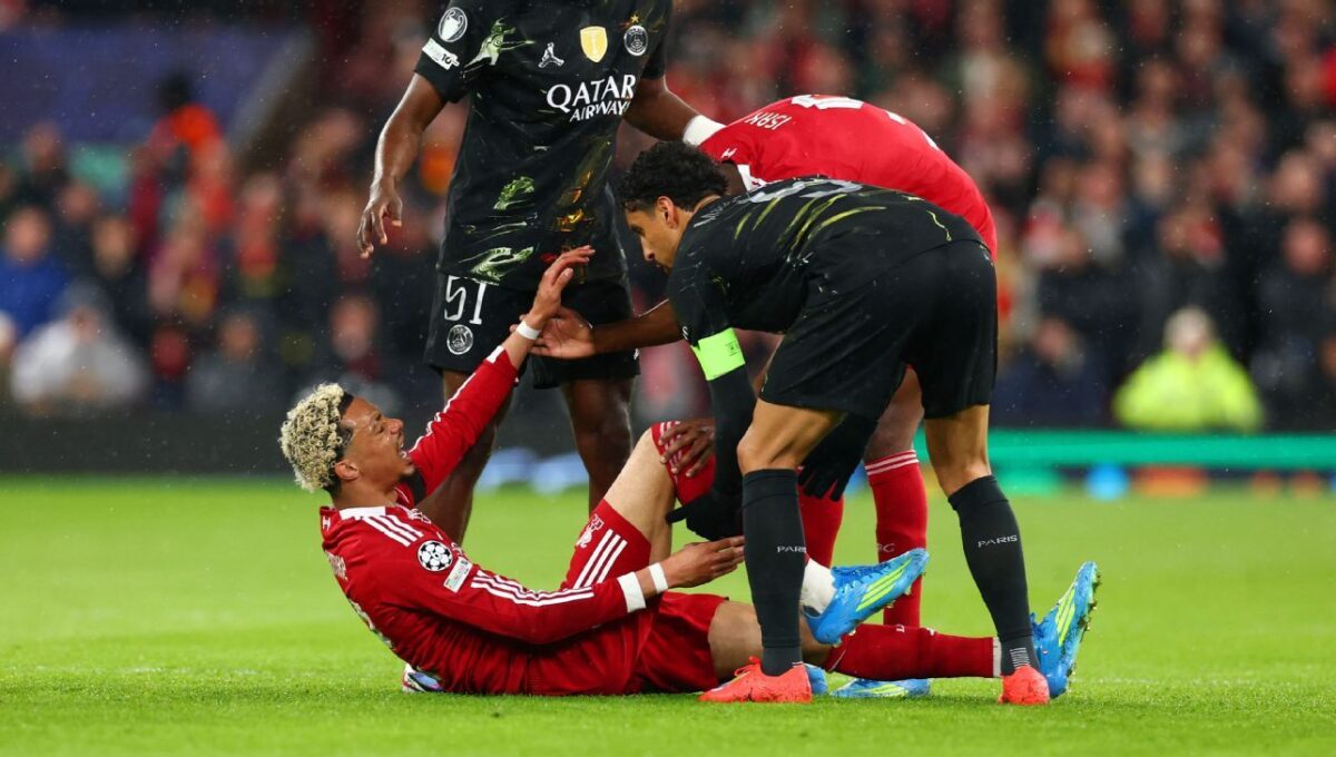 Cedera Ekitike Guncang Liverpool: Slot Angkat Bicara soal Nasib Striker 23 Tahun Itu