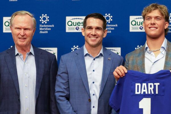 Giants Finalize Jaxson Dart Trade; Texans Use 2026 Pick