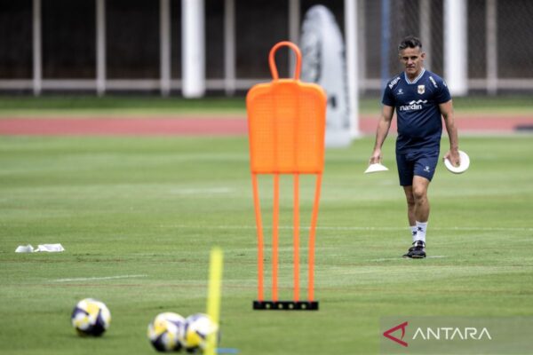 John Herdman Calls 23 Players for Indonesia National Team Camp