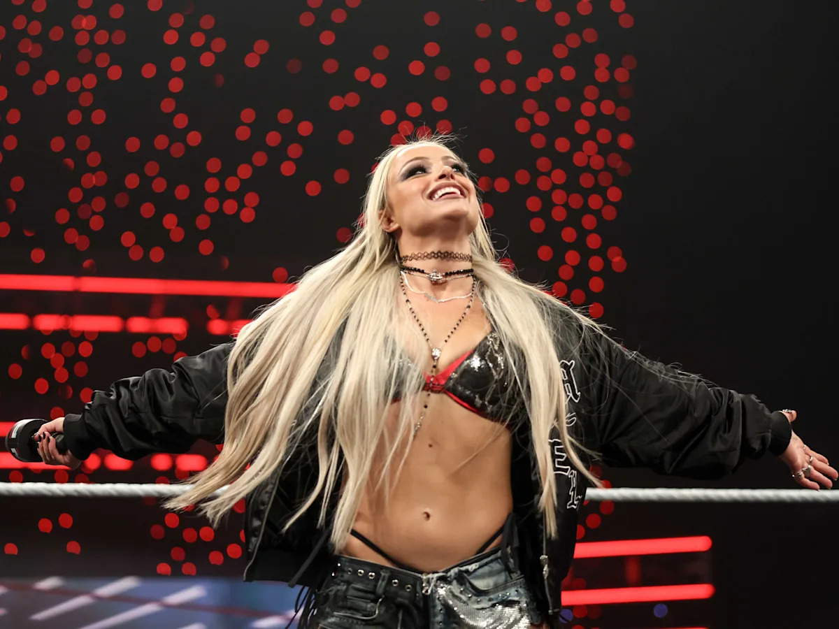 Liv Morgan Wins WWE Women’s World Title at WrestleMania 42