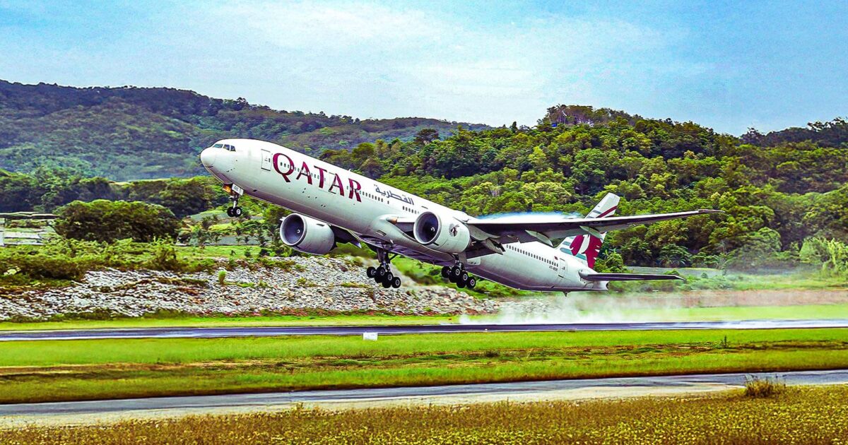 Qatar Airways Resumes Flights to Auckland with New Route