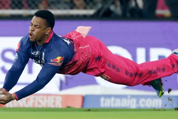 Rajasthan Royals Bat First, Hetmyer and Brijesh Return