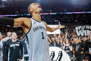 Spurs Embrace Unreasonable Playoff Hopes, Defy Logic