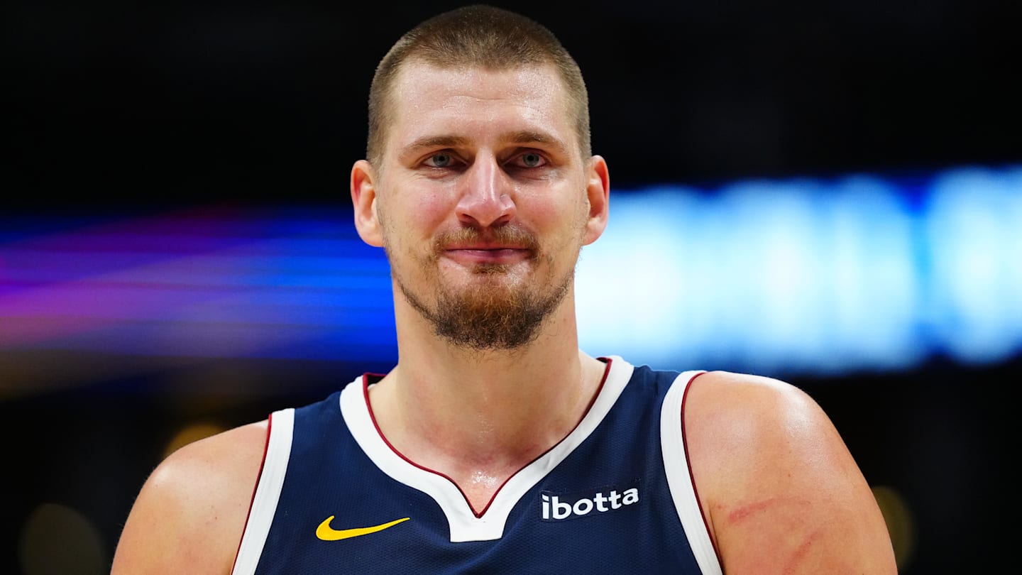 Timberwolves Plan Physical ‘Fight’ Against Jokic in Playoffs