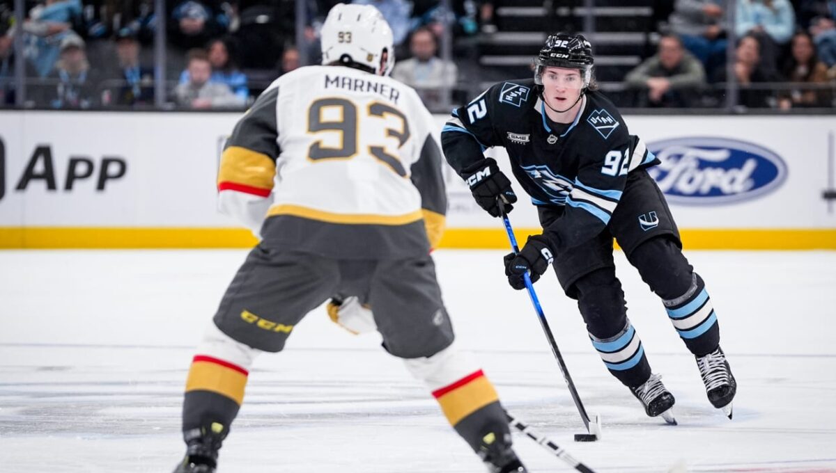 Utah Mammoth Face Vegas Golden Knights in Historic First Playoff Series