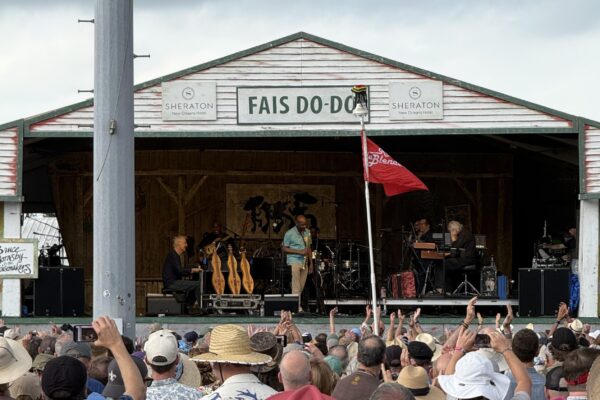 Bruce Hornsby & The Noisemakers Feature Branford Marsalis at Jazz Fest