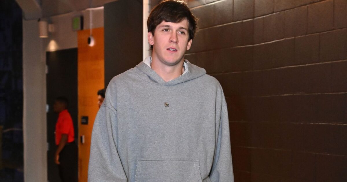 Lakers’ Austin Reaves Returns in Game 5 vs. Rockets