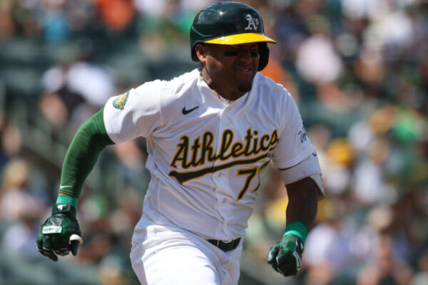 Mets Claim Andy Ibáñez Off Waivers from Athletics