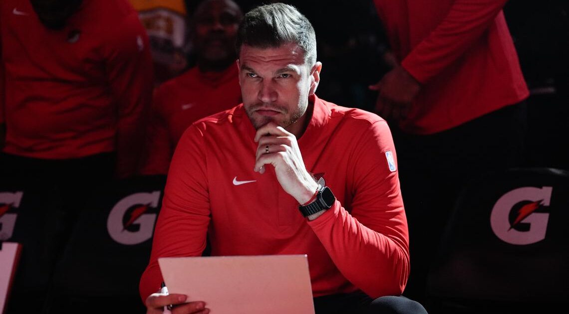Trail Blazers Players Back Coach Tiago Splitter After Exit Interviews